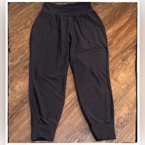 Old Navy Jet Black Relaxed Leggings